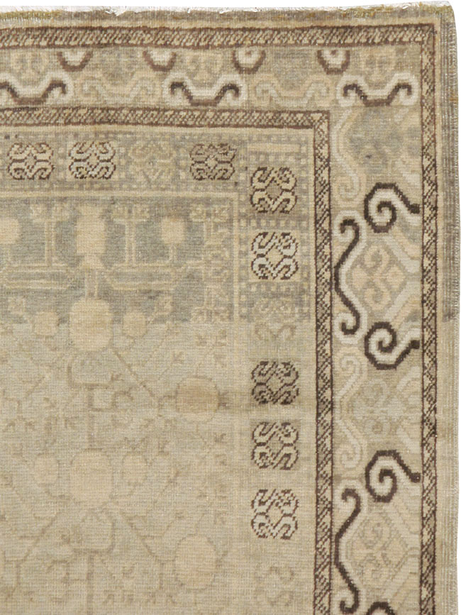 Antique East Turkestan Khotan Rug, No.16471 - Galerie Shabab