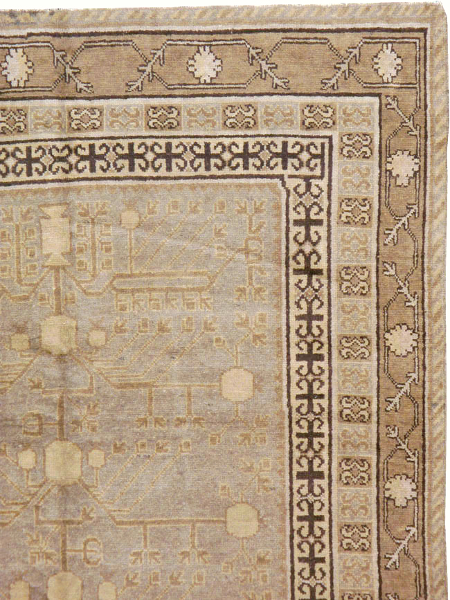 Vintage East Turkestan Khotan Carpet, No.16476 - Galerie Shabab