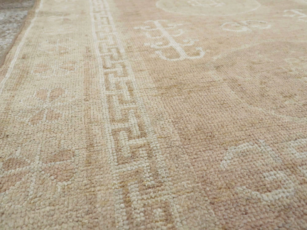 Vintage East Turkestan Khotan Rug, No.16480 - Galerie Shabab