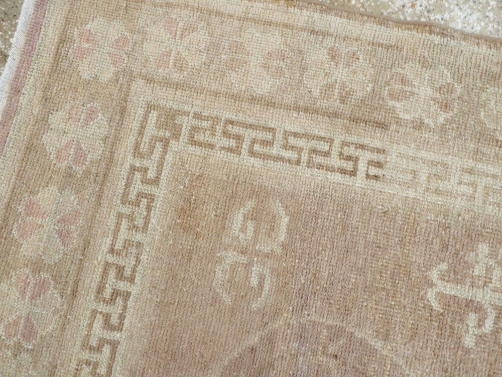 Vintage East Turkestan Khotan Rug, No.16480 - Galerie Shabab