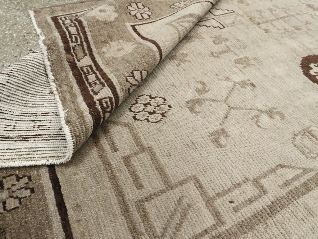 Vintage East Turkestan Khotan Rug, No.16482 - Galerie Shabab