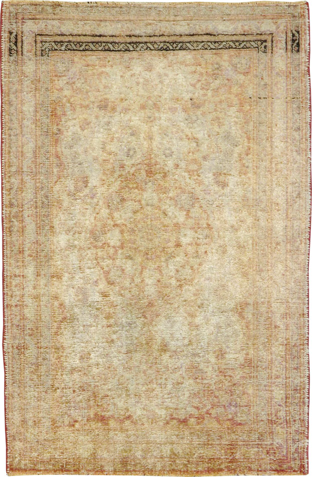 Antique Persian Tabriz Silk Rug, No.16513 - Galerie Shabab