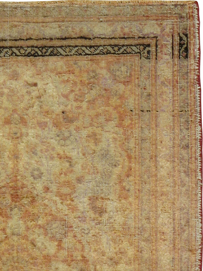 Antique Persian Tabriz Silk Rug, No.16513 - Galerie Shabab