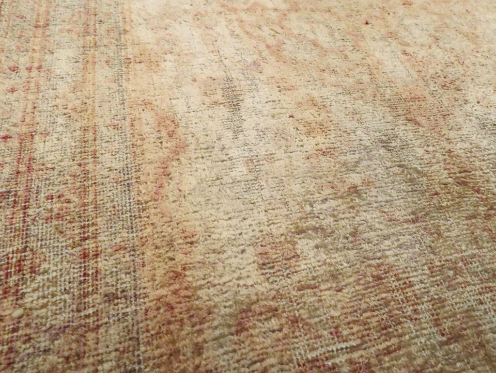Antique Persian Tabriz Silk Rug, No.16513 - Galerie Shabab