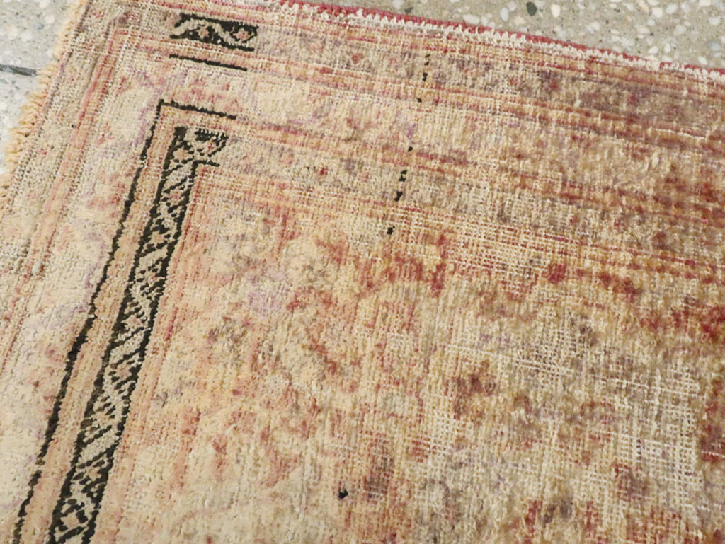 Antique Persian Tabriz Silk Rug, No.16513 - Galerie Shabab