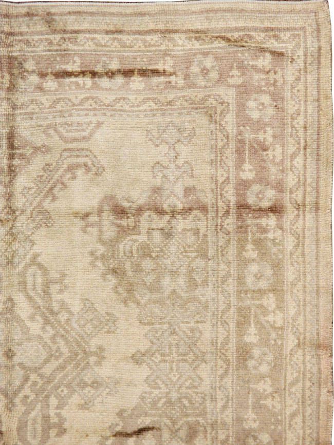 Antique Turkish Oushak Gallery Carpet, No.16519 - Galerie Shabab