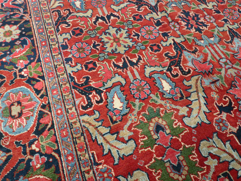 Antique Persian Heriz Carpet, No.16563 - Galerie Shabab
