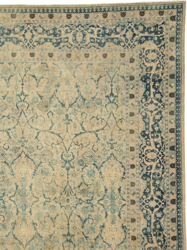 Antique Persian Tabriz Carpet, No.16566 - Galerie Shabab