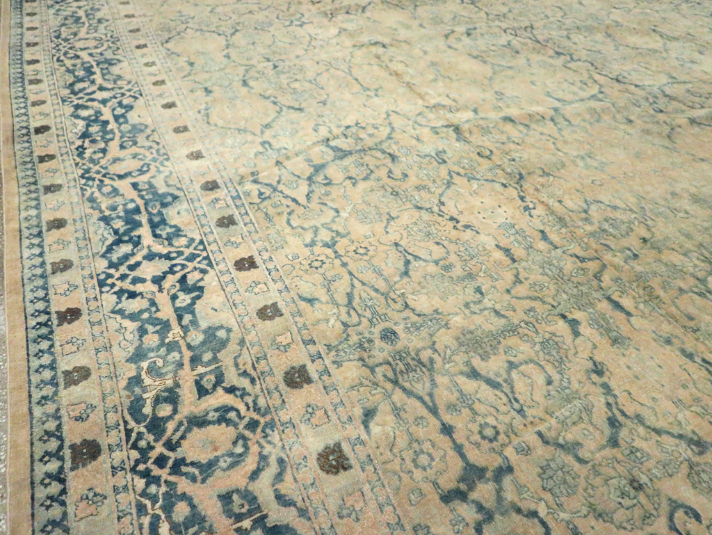 Antique Persian Tabriz Carpet, No.16566 - Galerie Shabab