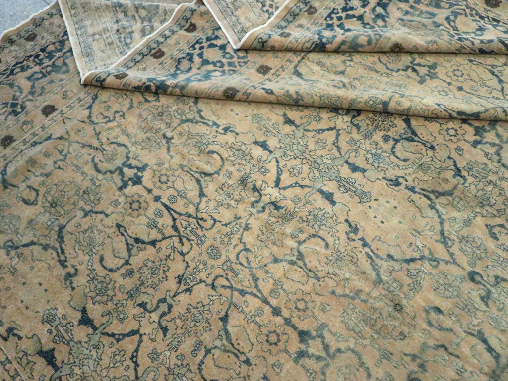 Antique Persian Tabriz Carpet, No.16566 - Galerie Shabab