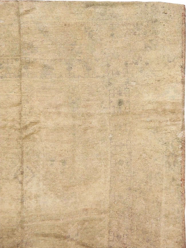 Antique Turkish Oushak Gallery Rug, No.16567 - Galerie Shabab