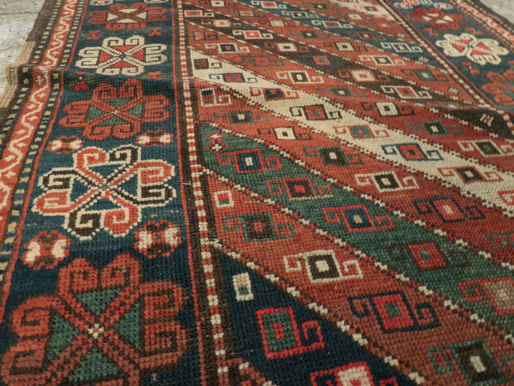 Antique Caucasian Kazak Rug, No.16583 - Galerie Shabab