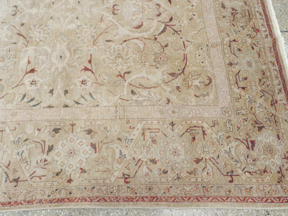 Antique Persian Tabriz Carpet, No.16604 - Galerie Shabab