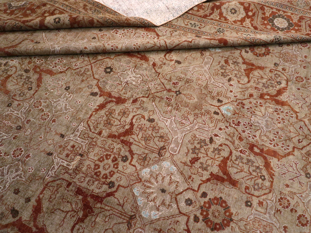 Antique Persian Tabriz Oversize Carpet, No.16613 - Galerie Shabab
