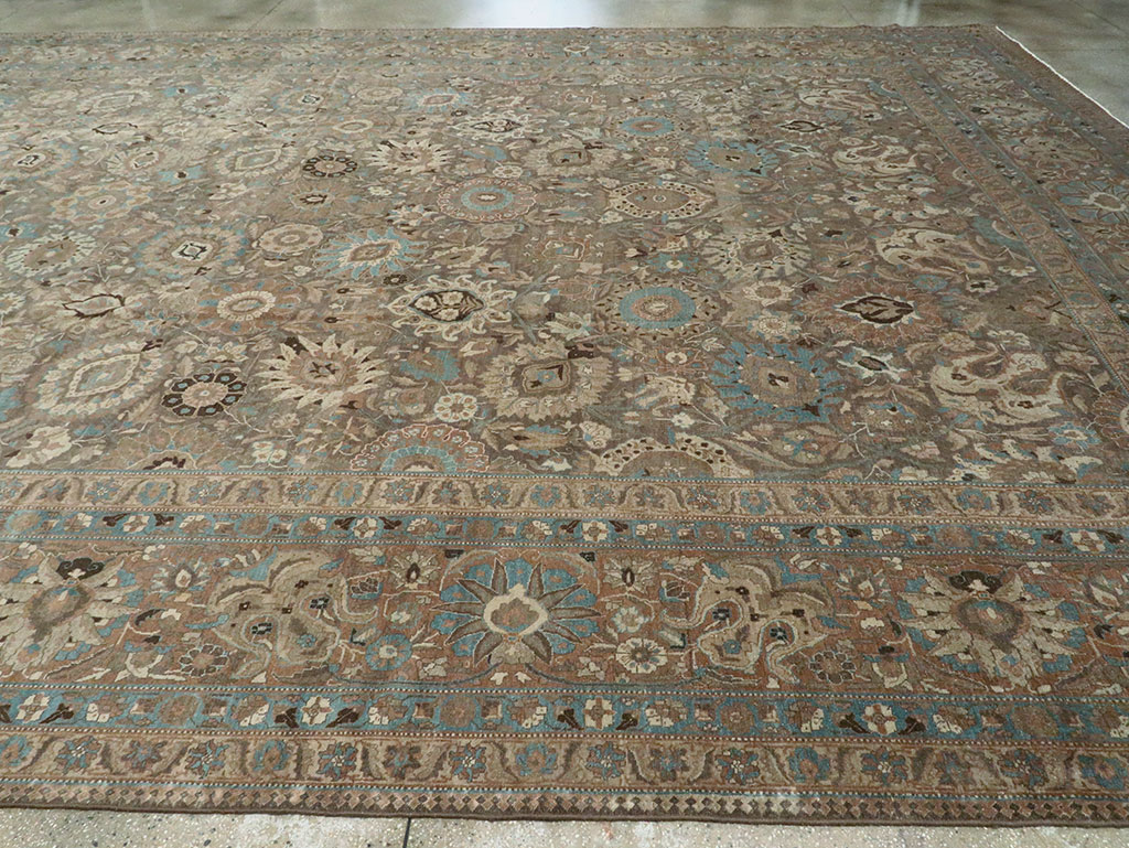 Antique Persian Tabriz Carpet, No.16616 - Galerie Shabab
