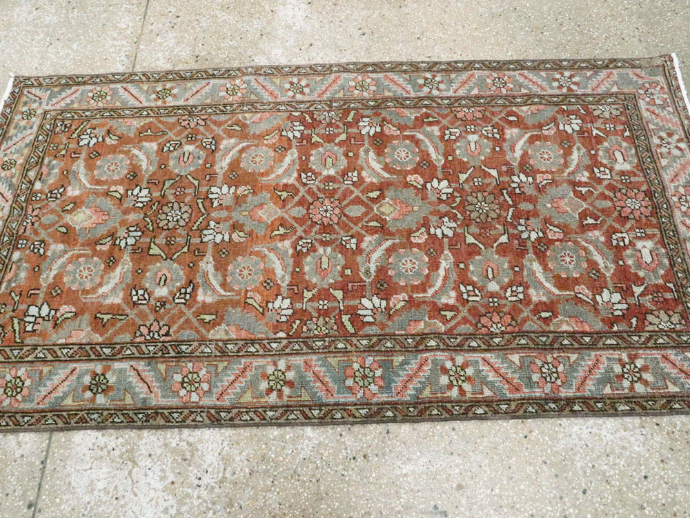Antique Persian Heriz Rug, No.16626 - Galerie Shabab