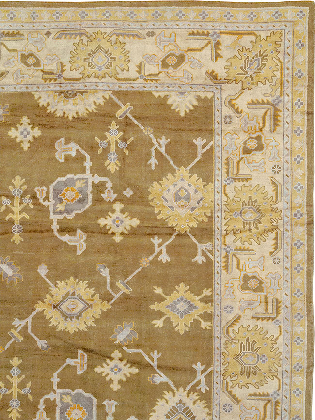 Antique Turkish Oushak Oversize Carpet, No.16629 - Galerie Shabab
