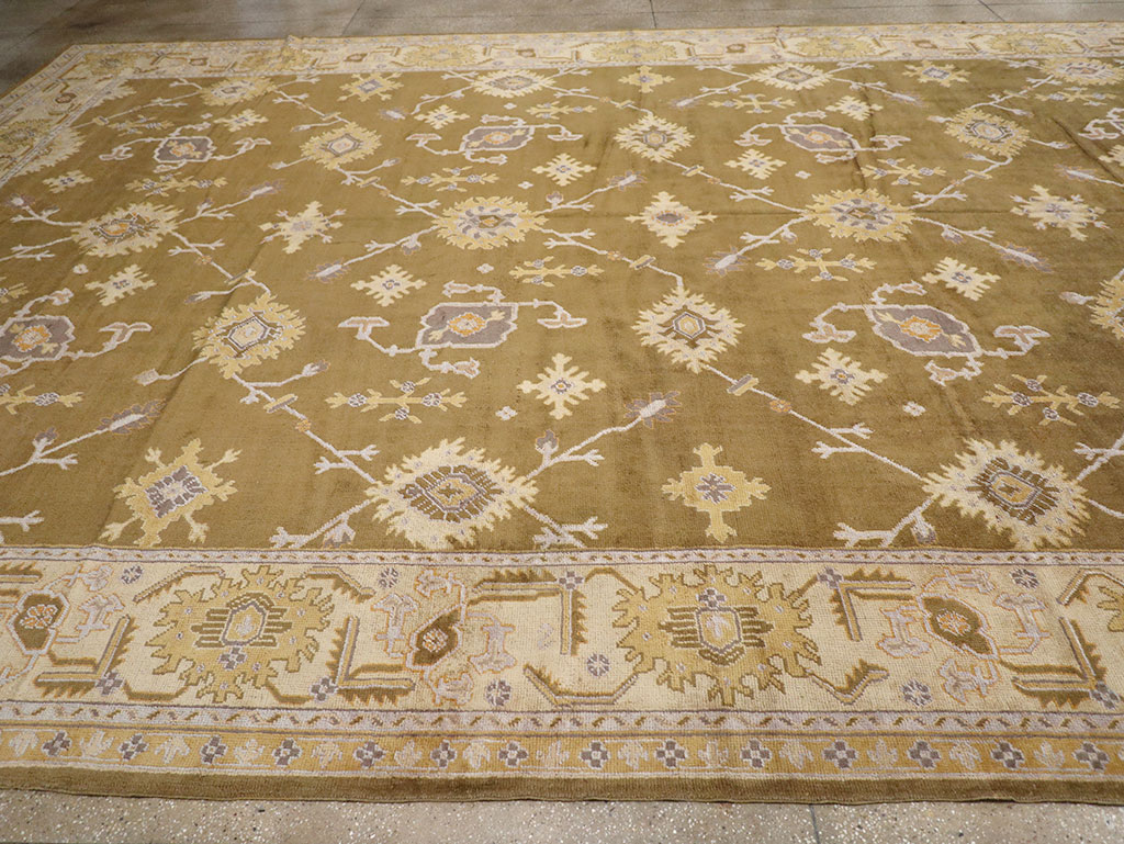 Antique Turkish Oushak Oversize Carpet, No.16629 - Galerie Shabab