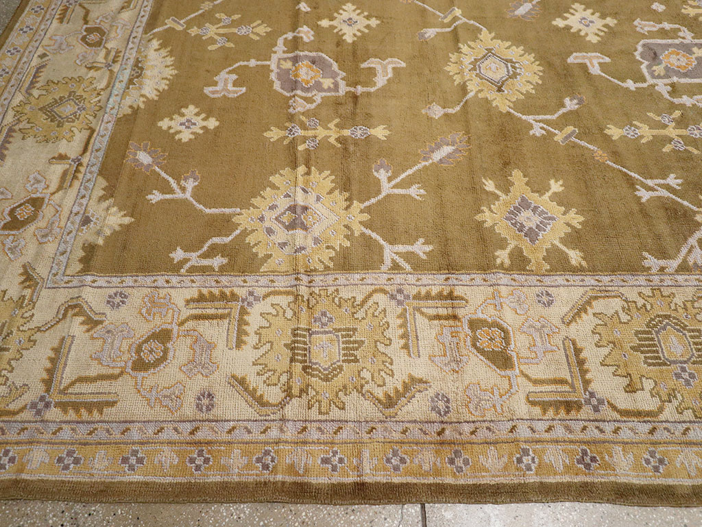 Antique Turkish Oushak Oversize Carpet, No.16629 - Galerie Shabab