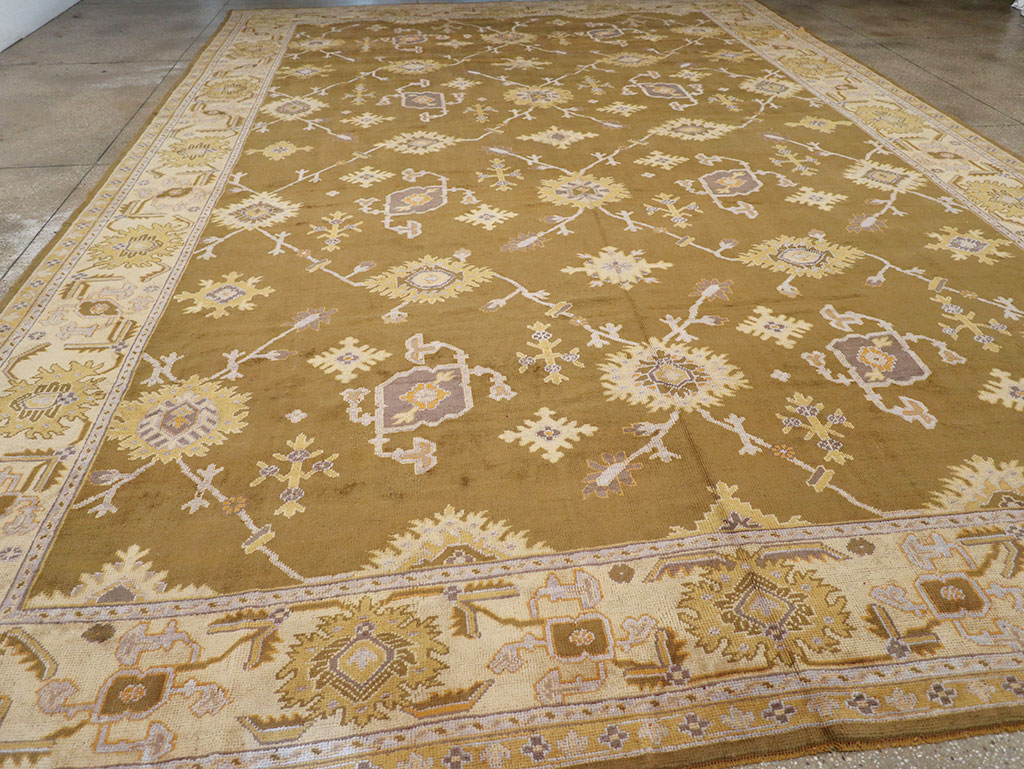 Antique Turkish Oushak Oversize Carpet, No.16629 - Galerie Shabab