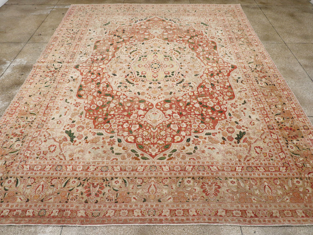 Antique Persian Tabriz Carpet, No.16633 - Galerie Shabab