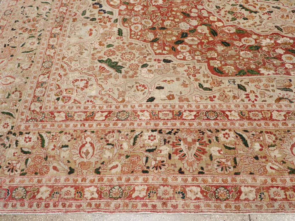 Antique Persian Tabriz Carpet, No.16633 - Galerie Shabab