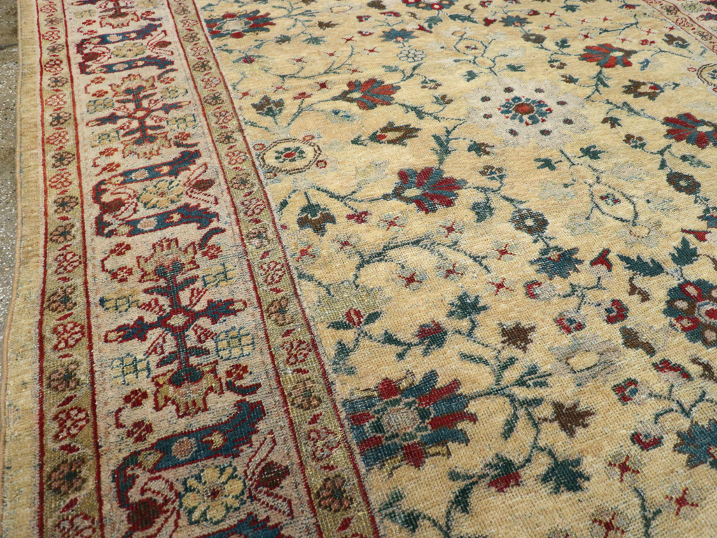 Antique Persian Mahal Carpet, No.16640 - Galerie Shabab