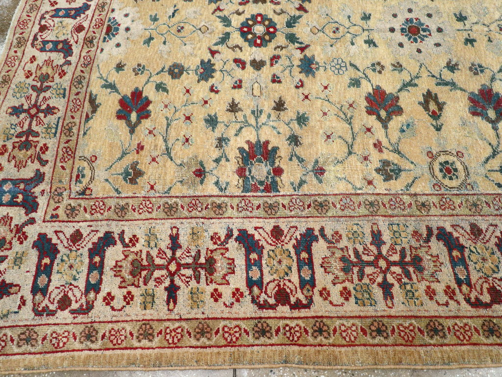 Antique Persian Mahal Carpet, No.16640 - Galerie Shabab