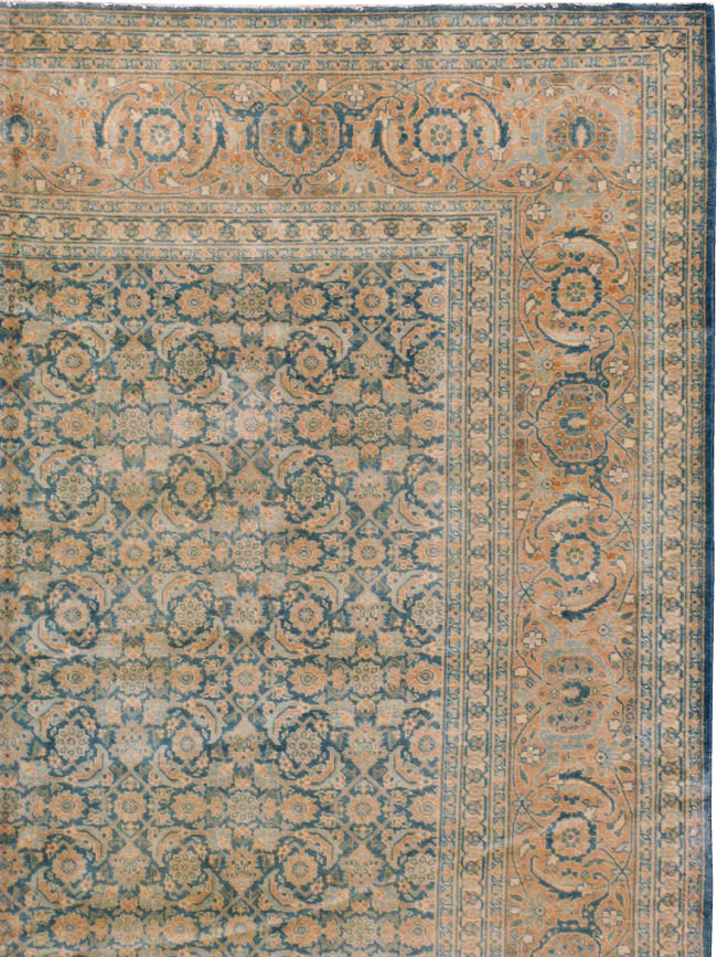 Antique Persian Tabriz Carpet, No.16652 - Galerie Shabab