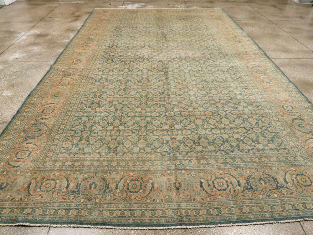 Antique Persian Tabriz Carpet, No.16652 - Galerie Shabab