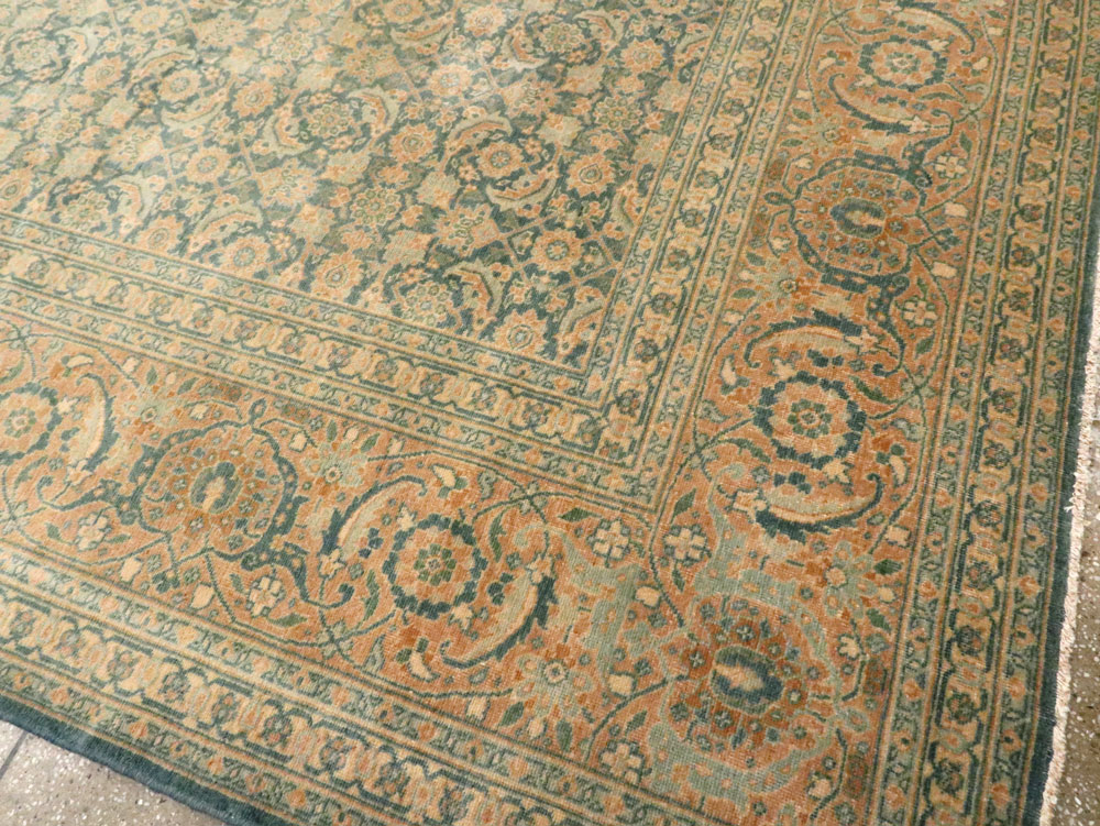 Antique Persian Tabriz Carpet, No.16652 - Galerie Shabab