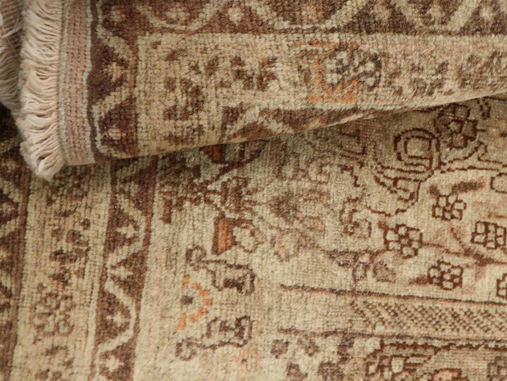 Antique Persian Tabriz Hagi Jalili Rug, No.16655 - Galerie Shabab