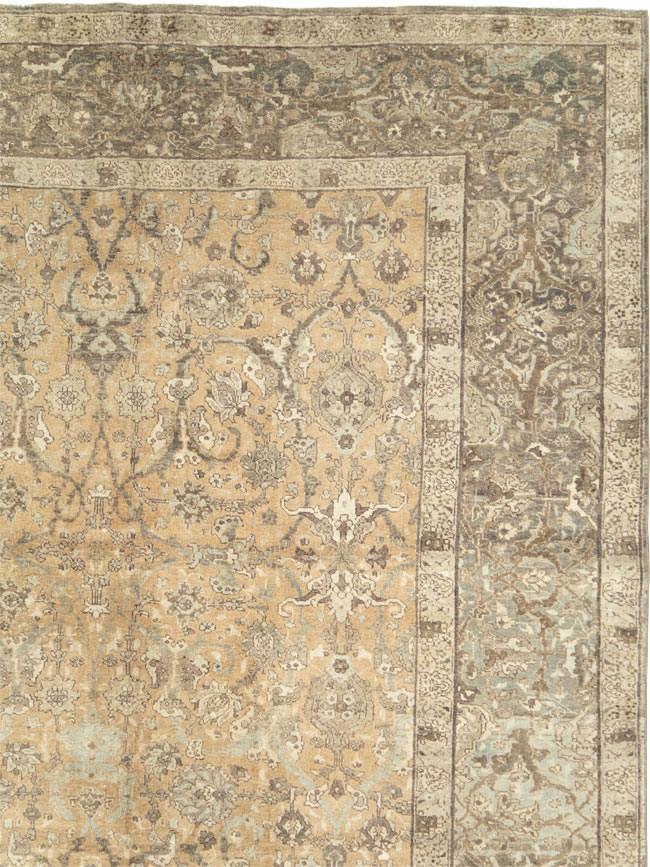 Antique Persian Tabriz Carpet, No.16671 - Galerie Shabab