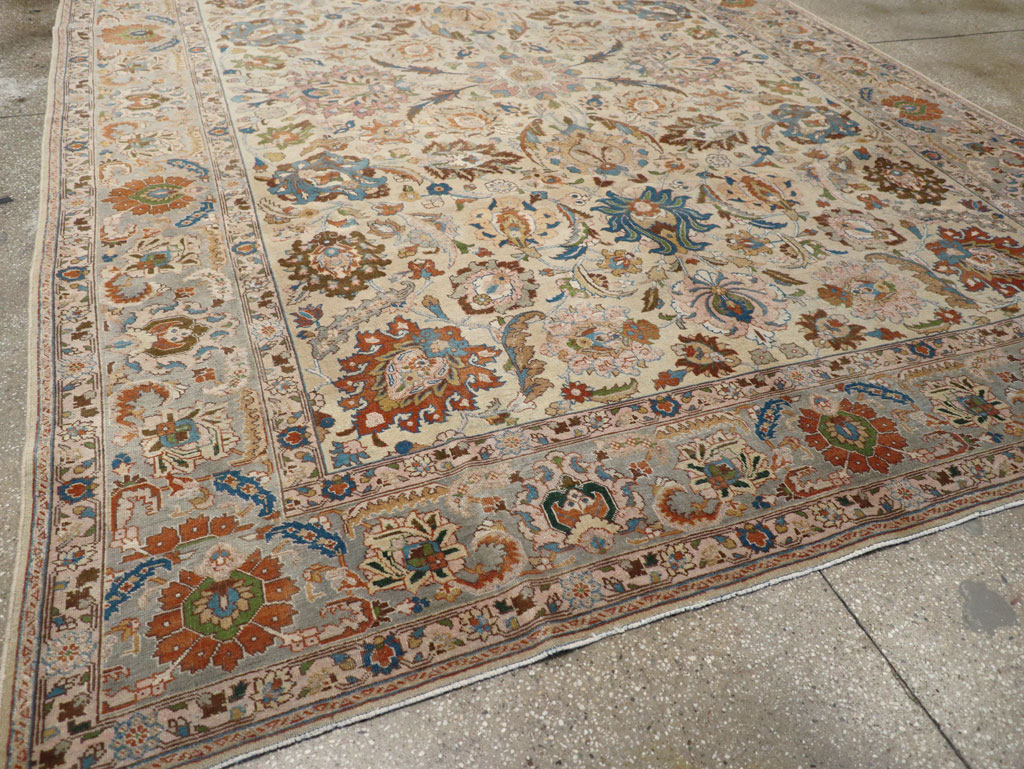 Antique Persian Tabriz Carpet, No.16672 - Galerie Shabab