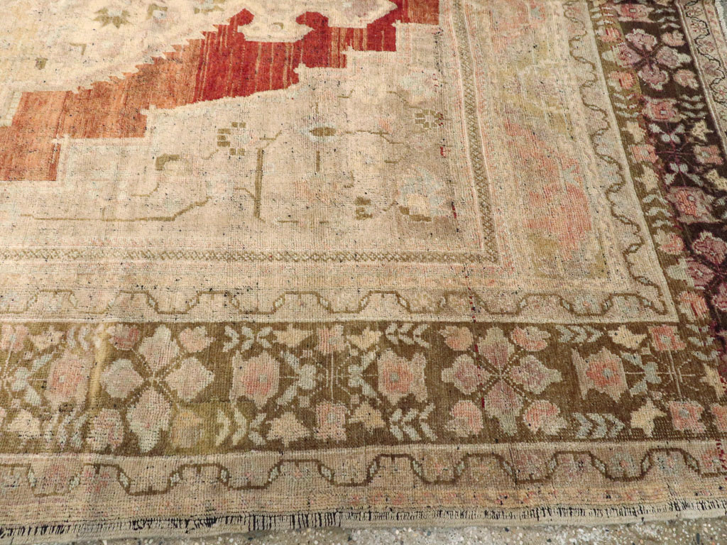 Antique Turkish Oushak Carpet, No.16688 - Galerie Shabab