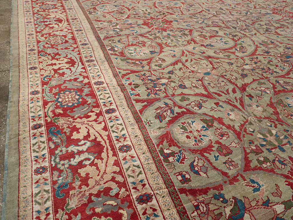 Antique Persian Sultanbad Carpet, No.16722 - Galerie Shabab