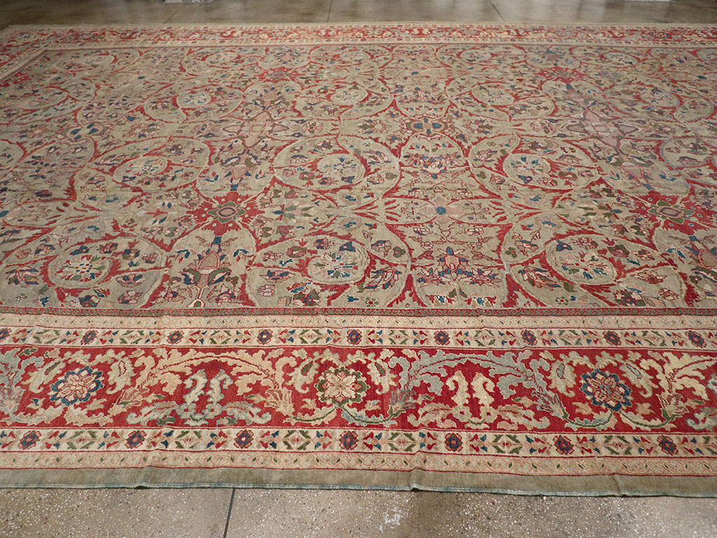 Antique Persian Sultanbad Carpet, No.16722 - Galerie Shabab