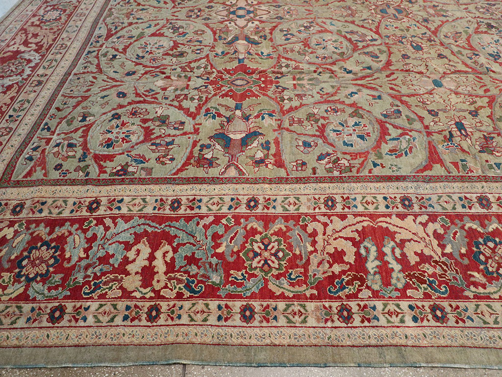Antique Persian Sultanbad Carpet, No.16722 - Galerie Shabab