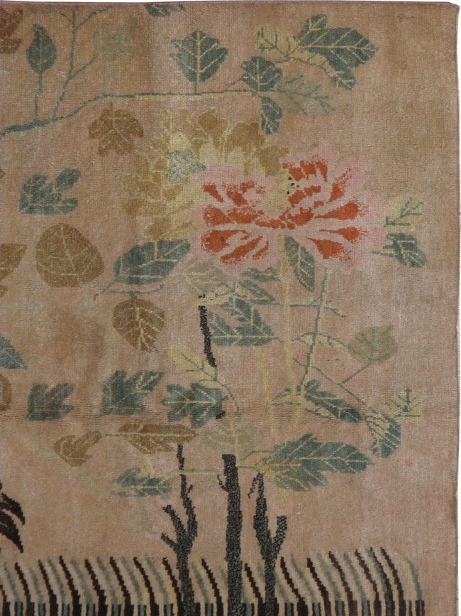 Vintage East Turkestan Khotan Pictorial Carpet, No.16769 - Galerie Shabab