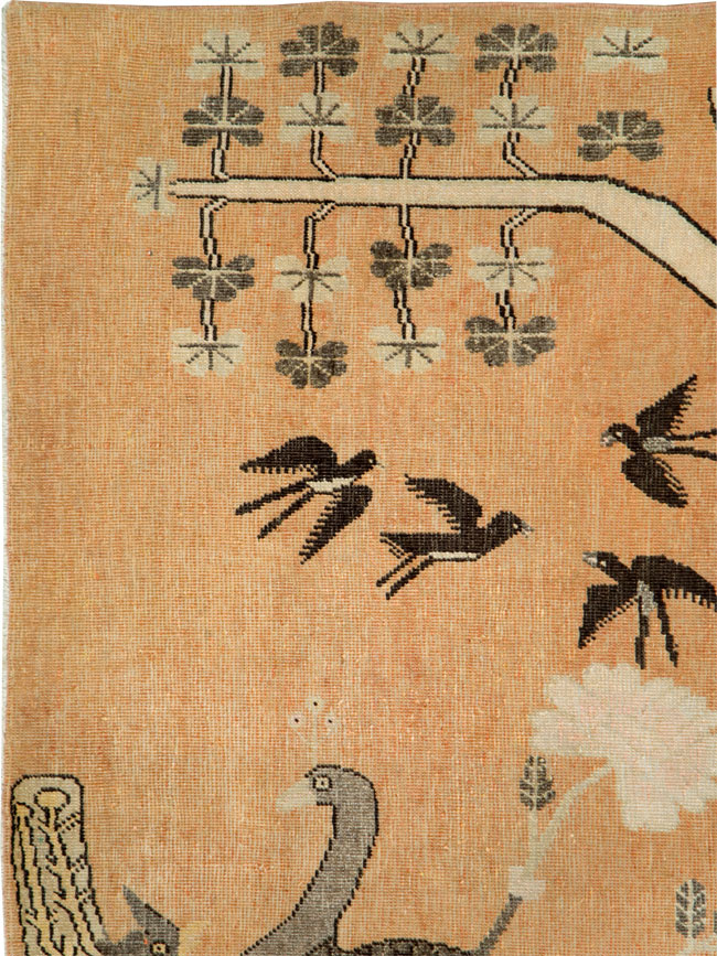 Antique Khotan Pictorial Rug, No.16770 - Galerie Shabab