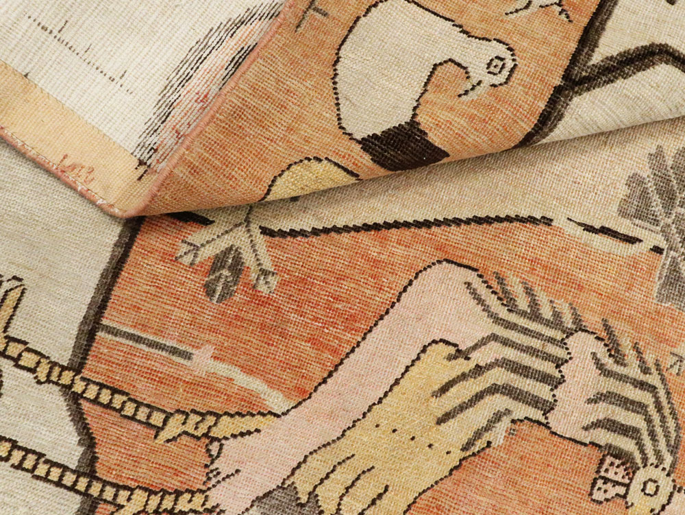 Antique Khotan Pictorial Rug, No.16770 - Galerie Shabab