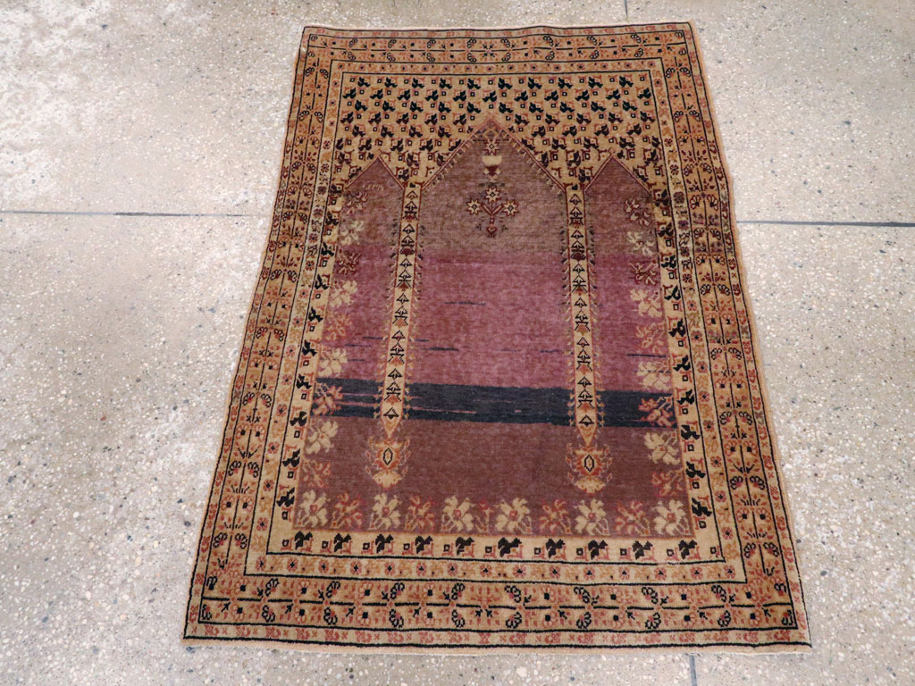 Antique Turkish Sivas Rug, No.16778 - Galerie Shabab