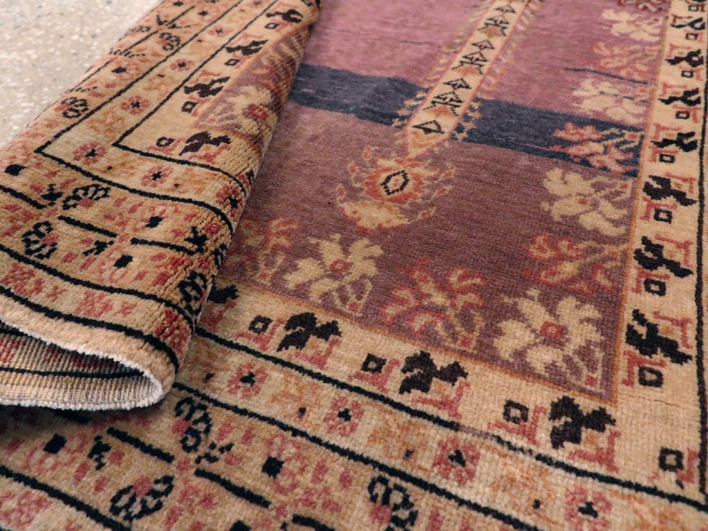 Antique Turkish Sivas Rug, No.16778 - Galerie Shabab