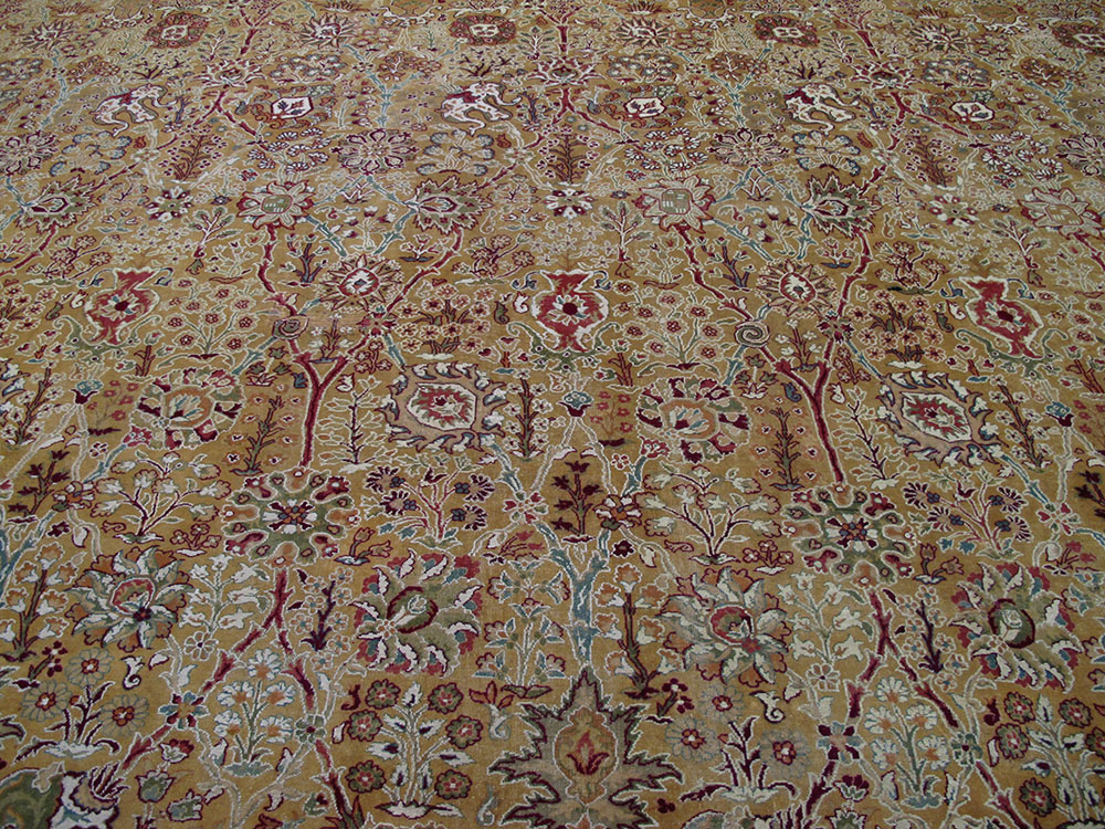 Antique Indian Lahore Carpet, No.16781 - Galerie Shabab