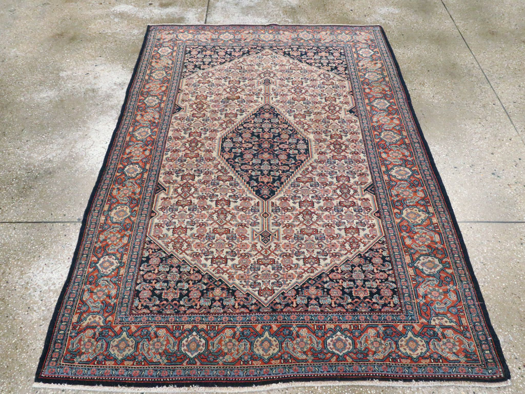 Antique Persian Senneh Rug, No.16799 - Galerie Shabab