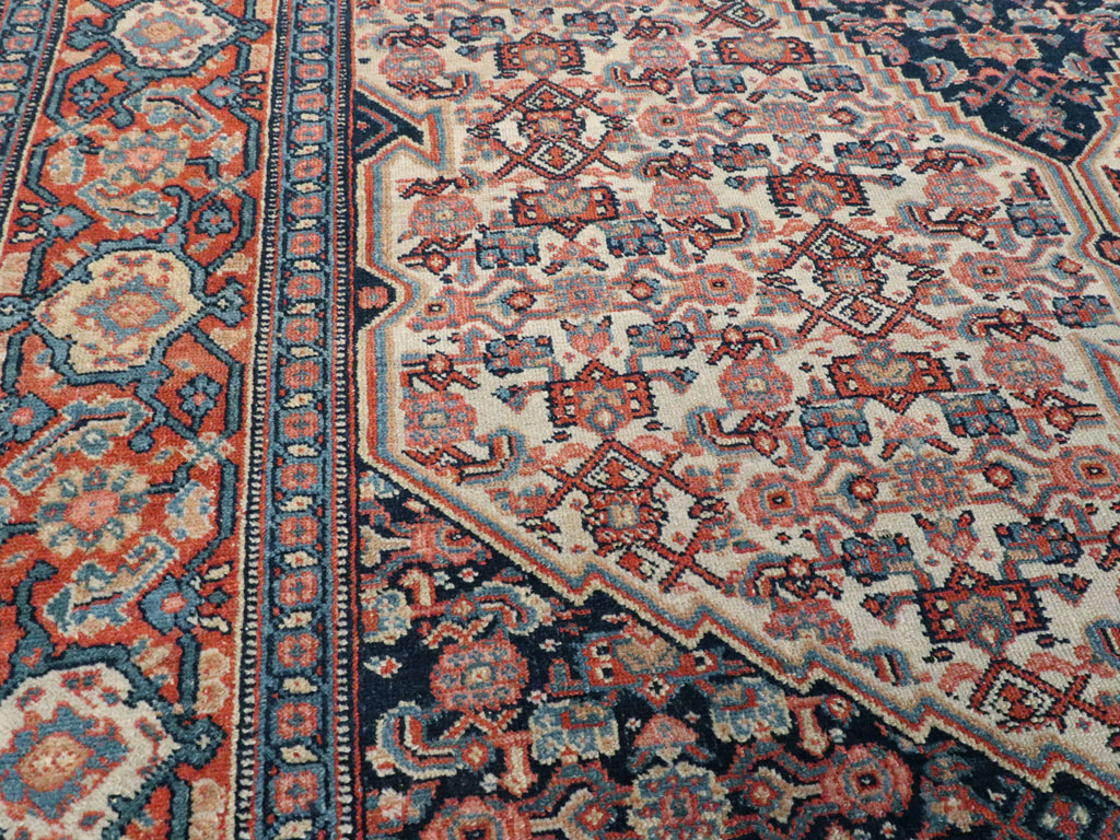 Antique Persian Senneh Rug, No.16799 - Galerie Shabab