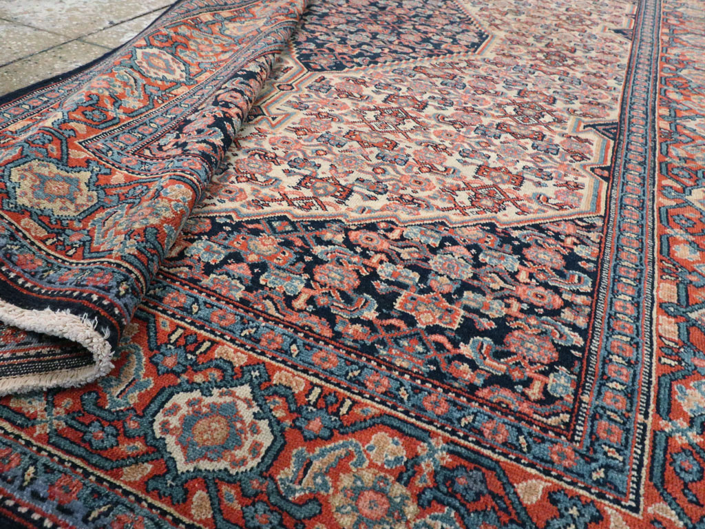 Antique Persian Senneh Rug, No.16799 - Galerie Shabab