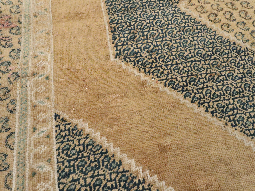 Vintage Persian Tabriz Rug, No.16800 - Galerie Shabab