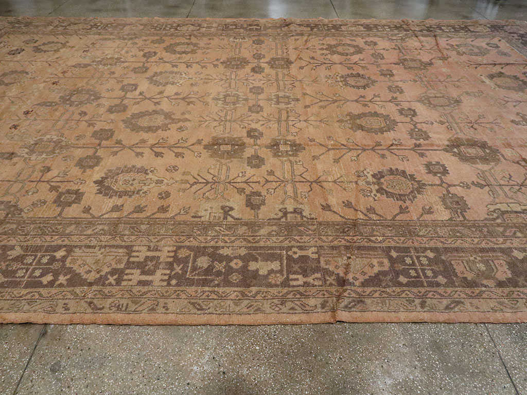 Antique Turkish Oushak Carpet, No.16804 - Galerie Shabab