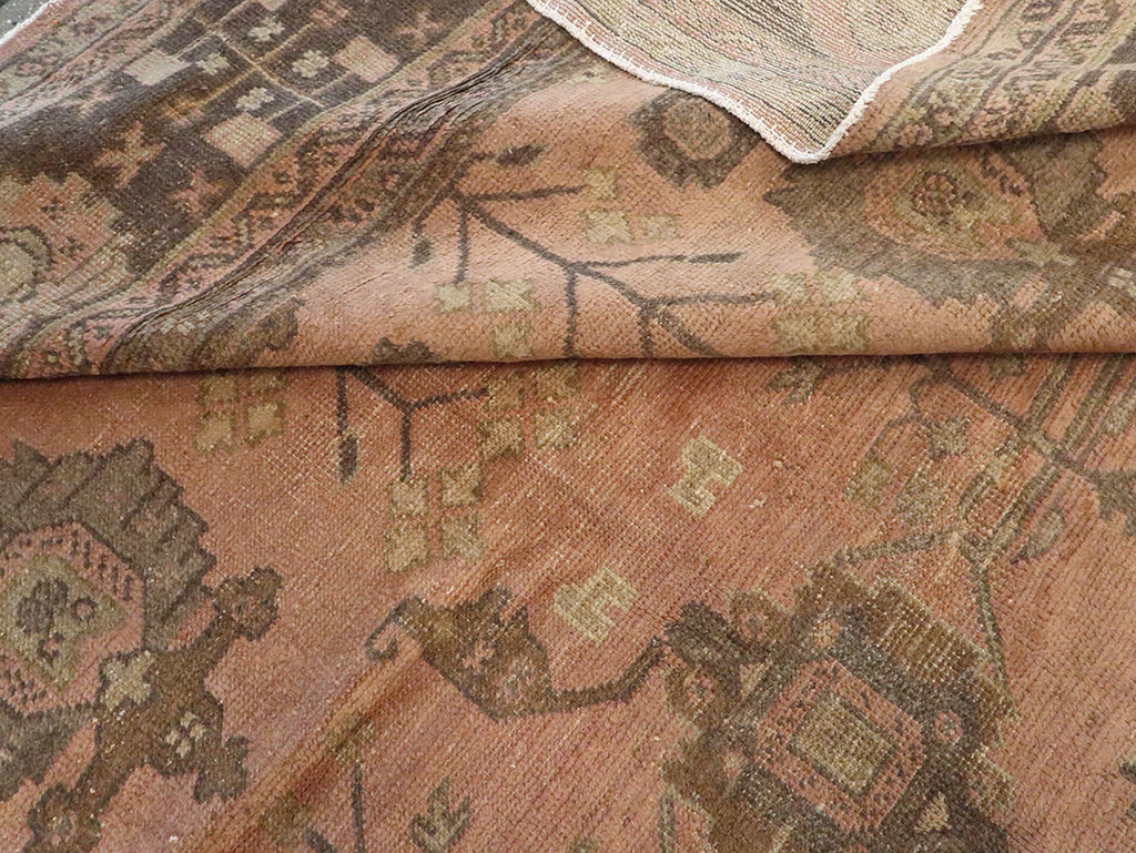 Antique Turkish Oushak Carpet, No.16804 - Galerie Shabab